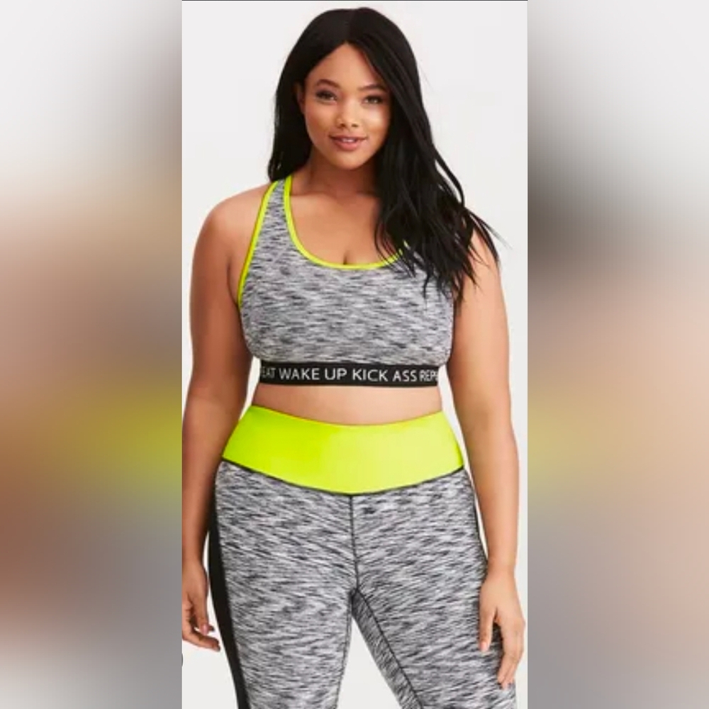Torrid Active Workout 3 Piece Set Size 2 Tank Top Size 1 Leggings And Sports bra - Picture 2 of 7